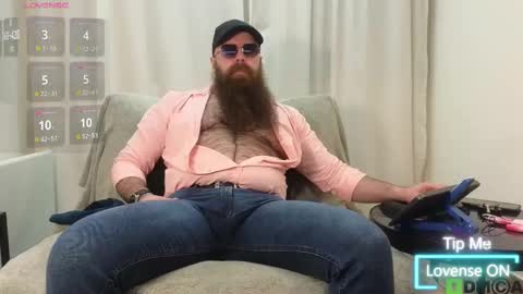 Snapshot of meaty_roll chatting on 02-22-25, 05:13 Meaty Roll online show from 02-22-25, 05:13
