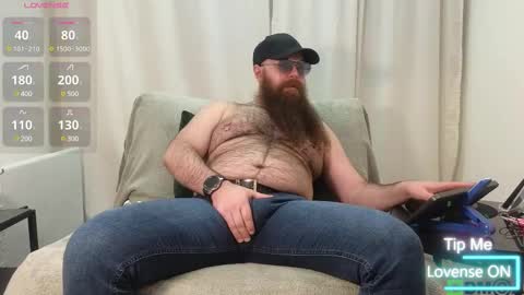 Snapshot of meaty_roll chatting on 02-22-25, 08:20 Meaty Roll online show from 02-22-25, 08:20