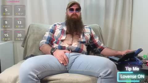 Snapshot of meaty_roll chatting on 02-25-25, 02:25 Meaty Roll online show from 02-25-25, 02:25