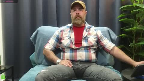Snapshot of meaty_roll chatting on 09-11-25, 03:28 Meaty Roll online show from 09-11-25, 03:28