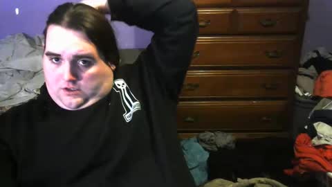 Snapshot of mecha_wolf chatting on 03-03-26, 04:07 LunerWolf online show from 03-03-26, 04:07