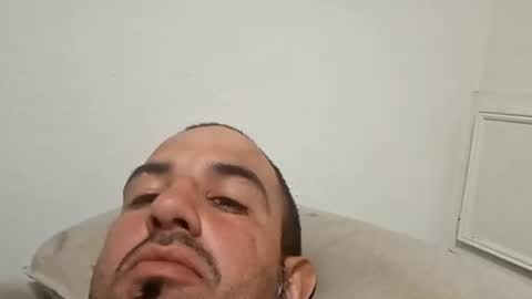 Snapshot of mechanix88 chatting on 01-13-26, 02:17 Bruh online show from 01-13-26, 02:17