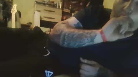 Snapshot of medicwashere chatting on 11-25-25, 09:09 Jay online show from 11-25-25, 09:09