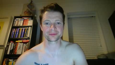 Snapshot of medievalsword chatting on 04-07-26, 09:59 medievalsword online show from 04-07-26, 09:59