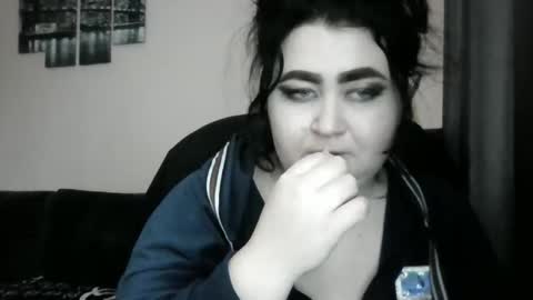 Oltereodora-lima online show from 01-21-25, 11:03