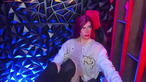 Medusa Ts online show from 10-09-25, 09:24