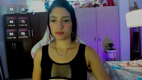 Snapshot of meduza_sexy_caramel chatting on 11-21-25, 01:43 Baio online show from 11-21-25, 01:43