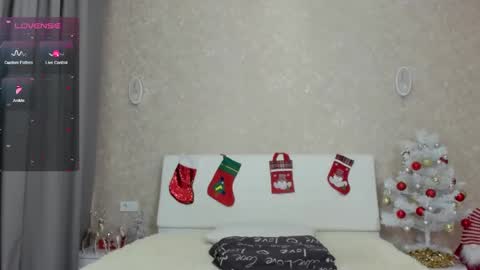 Megan online show from 12-23-24, 07:06