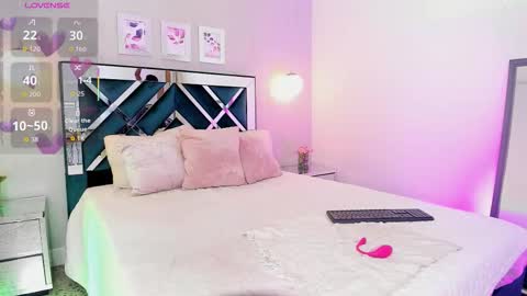 Melody online show from 12-17-25, 11:38