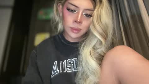 GODDESS OF ALL GODDESSES online show from 02-12-26, 05:52