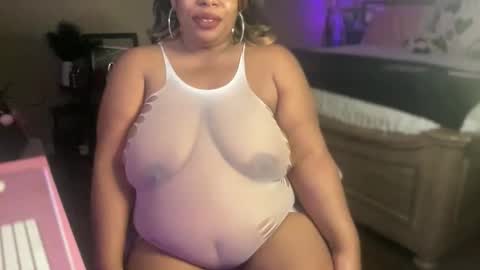 Southern Peach online show from 10-27-25, 04:05