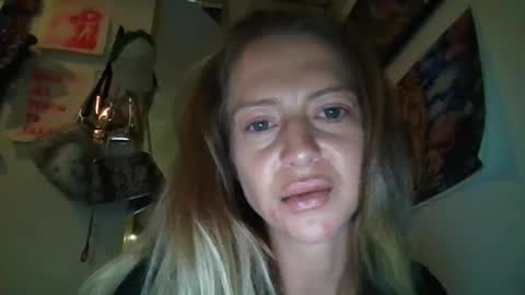 Snapshot of meeturmakers chatting on 09-18-25, 06:37 meeturmakers online show from 09-18-25, 06:37