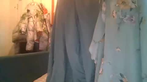 Snapshot of meeturmakers chatting on 10-04-25, 07:34 meeturmakers online show from 10-04-25, 07:34