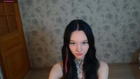 mefwhOre online show from 03-11-25, 07:04