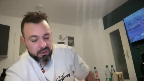 mega1185264562177 online show from 12-19-25, 02:07