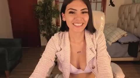 Megan online show from 10-24-25, 02:13