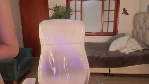 Megan online show from 11-22-25, 09:36