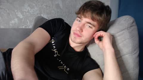 Max online show from 01-27-25, 01:37