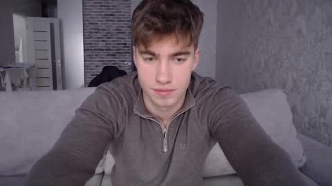 Max online show from 02-11-25, 02:24