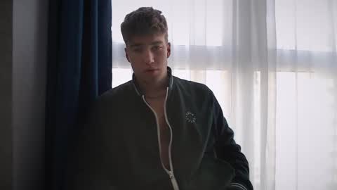 Max online show from 02-13-25, 07:13