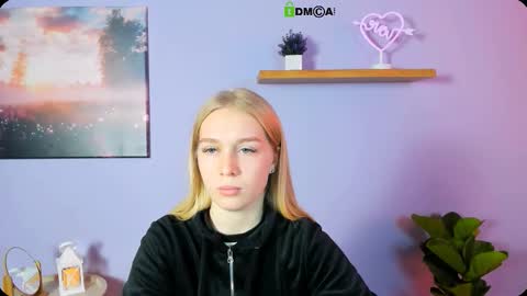 Snapshot of megan_cold chatting on 10-19-25, 08:48 megan_cold online show from 10-19-25, 08:48