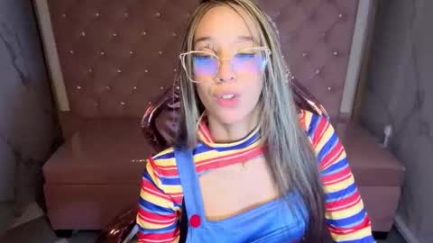 megan_collins_b online show from 10-25-25, 01:18