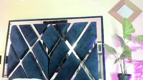     online show from 04-02-26, 12:36