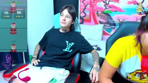 Snapshot of megan_gian_fox chatting on 12-06-24, 12:45 Megan and Gian online show from 12-06-24, 12:45