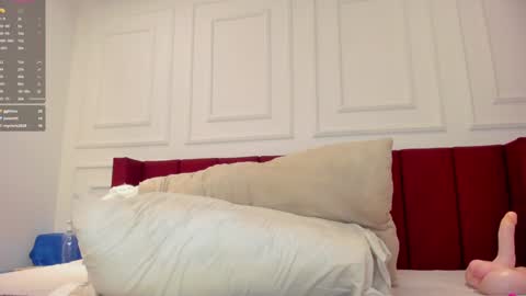 Snapshot of megan_monroe_ chatting on 01-07-25, 10:30 Megan online show from 01-07-25, 10:30