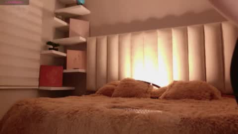     online show from 10-08-25, 12:03