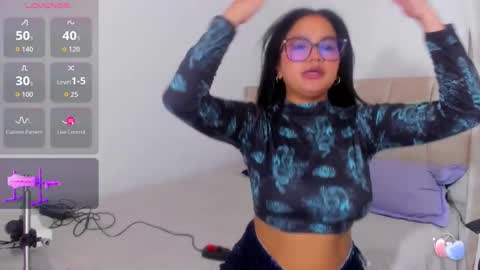 Snapshot of megan_rl chatting on 09-09-25, 01:27 Megan online show from 09-09-25, 01:27