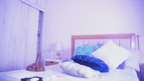 megan online show from 11-26-25, 03:07