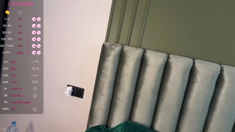 Snapshot of megan_ssstacy chatting on 01-18-25, 03:42 Stacy UTC 700 0800am-0200pm online show from 01-18-25, 03:42