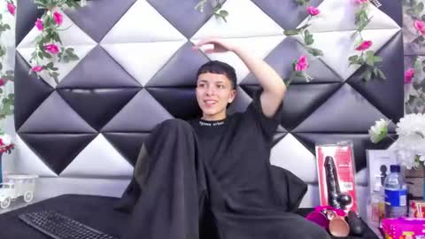 megan_thompsonn_ online show from 09-28-25, 02:06