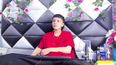 megan_thompsonn_ online show from 11-28-25, 02:47