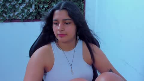 megan white 01  online show from 12-11-24, 02:30