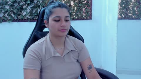 megan white 01  online show from 01-14-25, 01:28