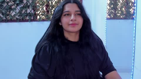 megan white 01  online show from 01-15-25, 05:15