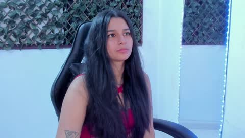 megan white 01  online show from 01-31-25, 11:03