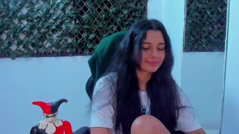 megan white 01  online show from 02-28-25, 03:48