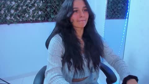 megan white 01  online show from 03-09-25, 06:39