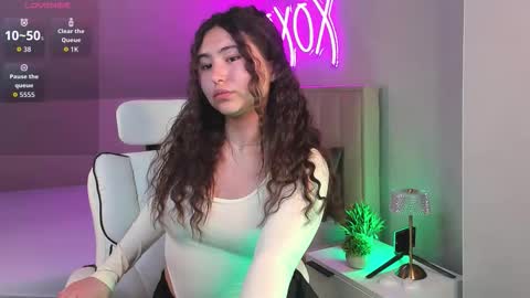 Megan online show from 09-18-25, 08:16