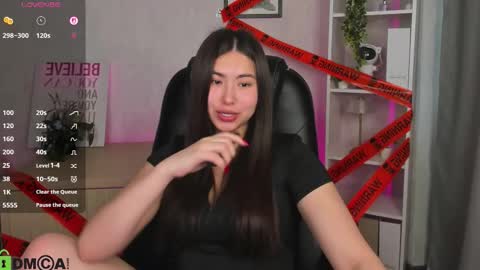 Megan online show from 10-27-25, 09:13