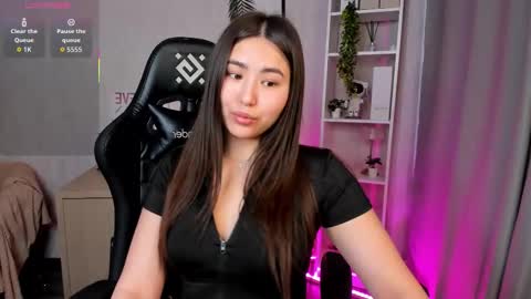 Megan online show from 11-15-25, 09:39