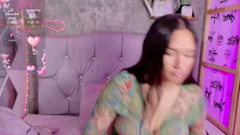 Megan online show from 10-17-25, 01:25