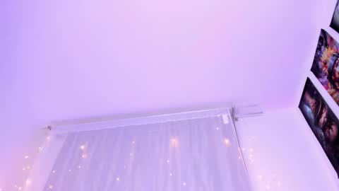 Megan  online show from 11-09-25, 08:12