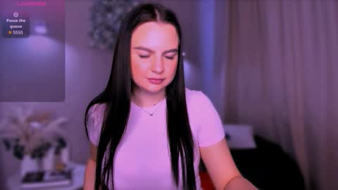 Meganberry online show from 02-17-26, 03:25