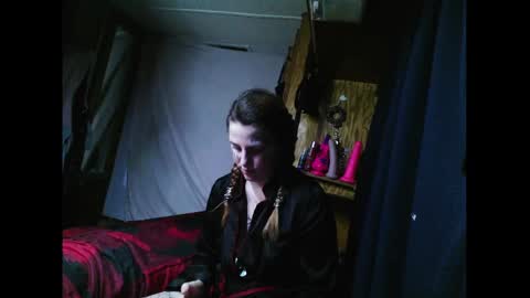 loubonnie online show from 01-23-25, 07:32