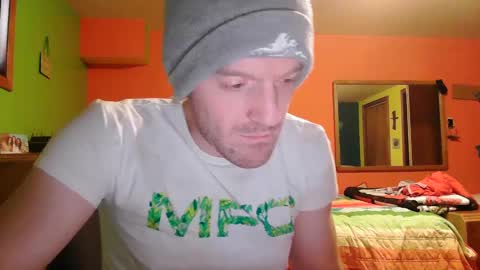 Snapshot of meganfitzy chatting on 02-10-25, 10:19 GlamTransGoddess online show from 02-10-25, 10:19