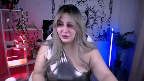 Snapshot of megangoddesss chatting on 10-04-25, 09:29 megangoddesss online show from 10-04-25, 09:29